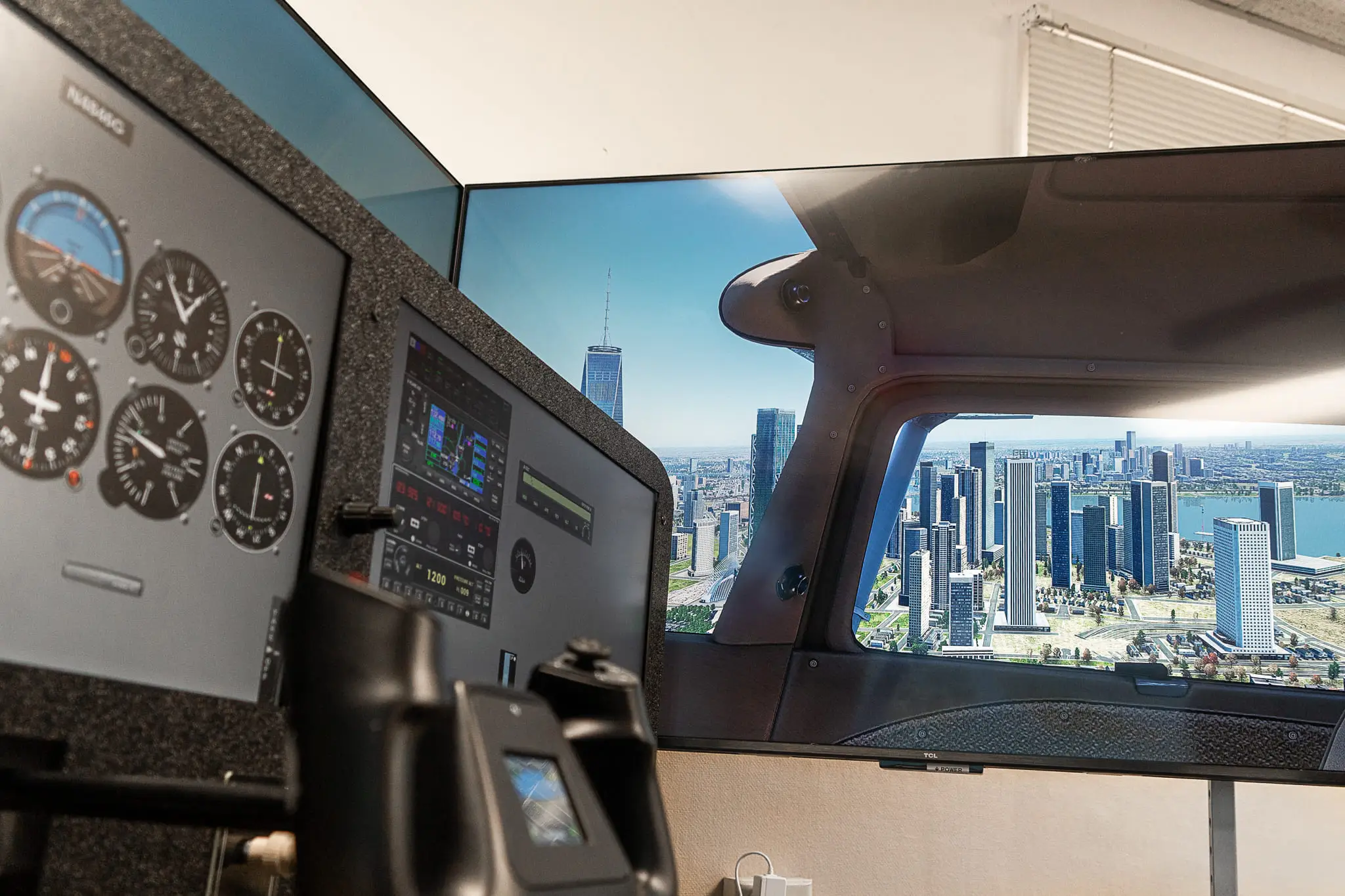 Student using the aircraft simulator